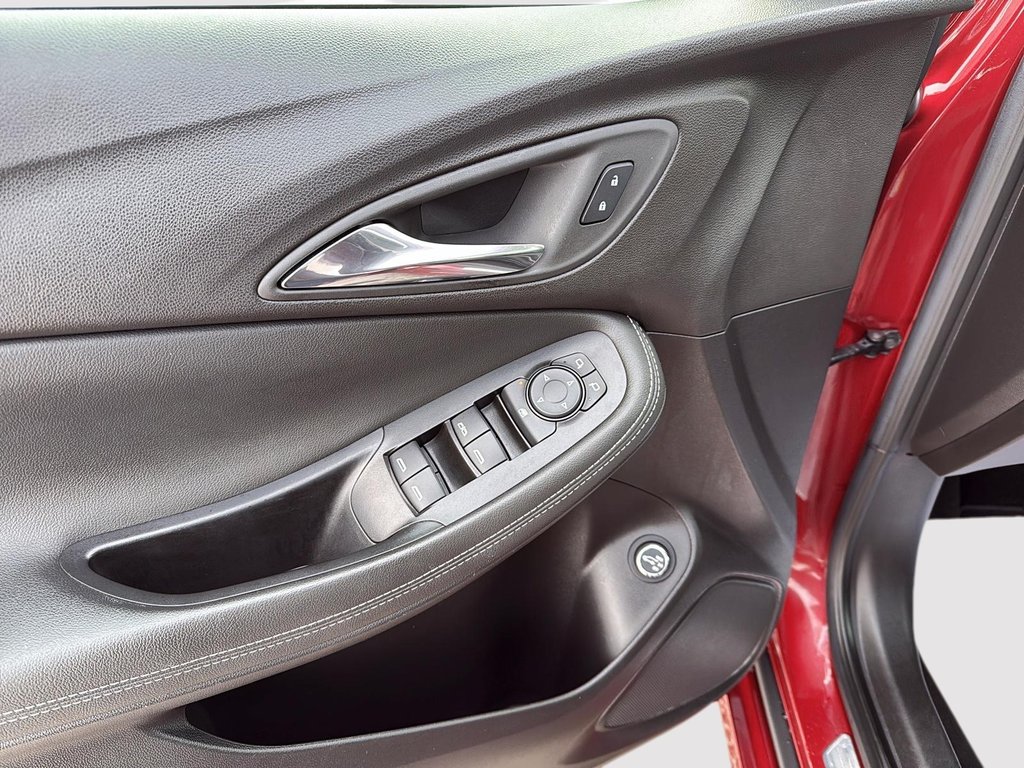 2023 Buick Encore GX Select in Drummondville, Quebec - 12 - w1024h768px