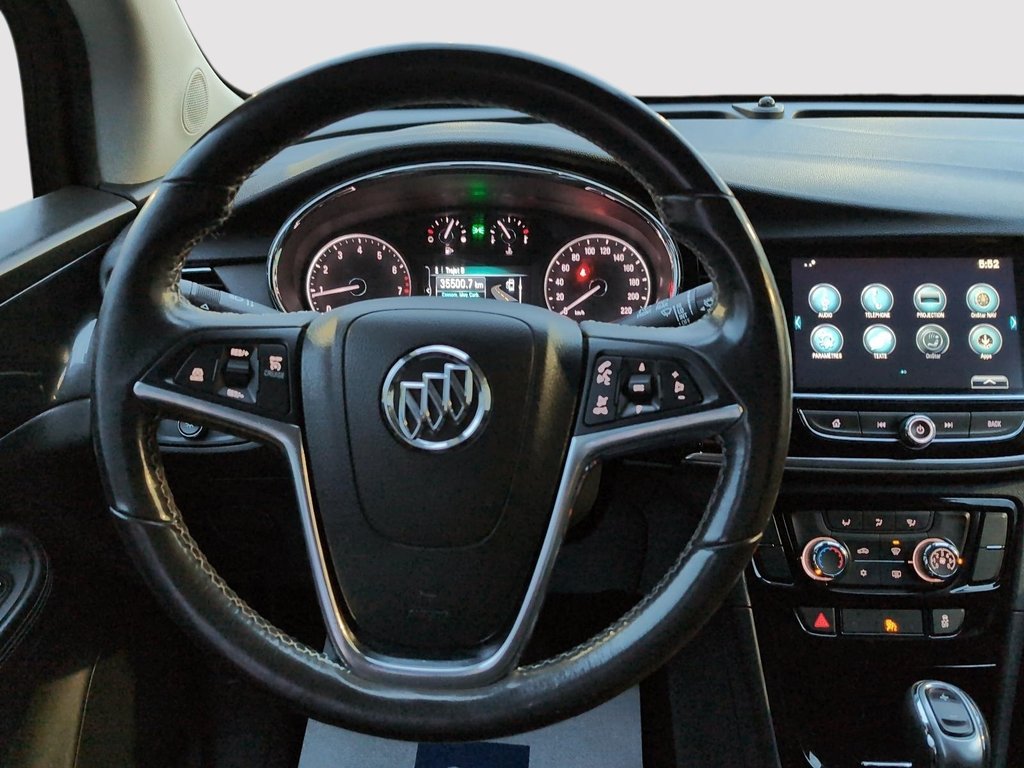 2018 Buick Encore Sport Touring in Drummondville, Quebec - 12 - w1024h768px