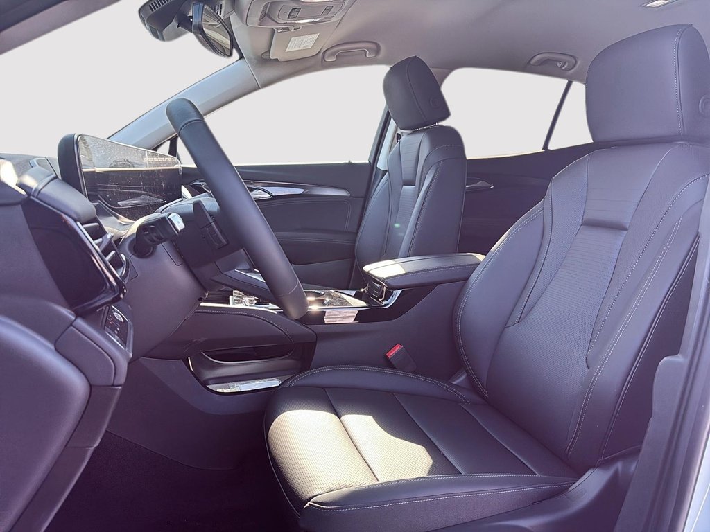 2026 Buick Envision Preferred in Drummondville, Quebec - 8 - w1024h768px