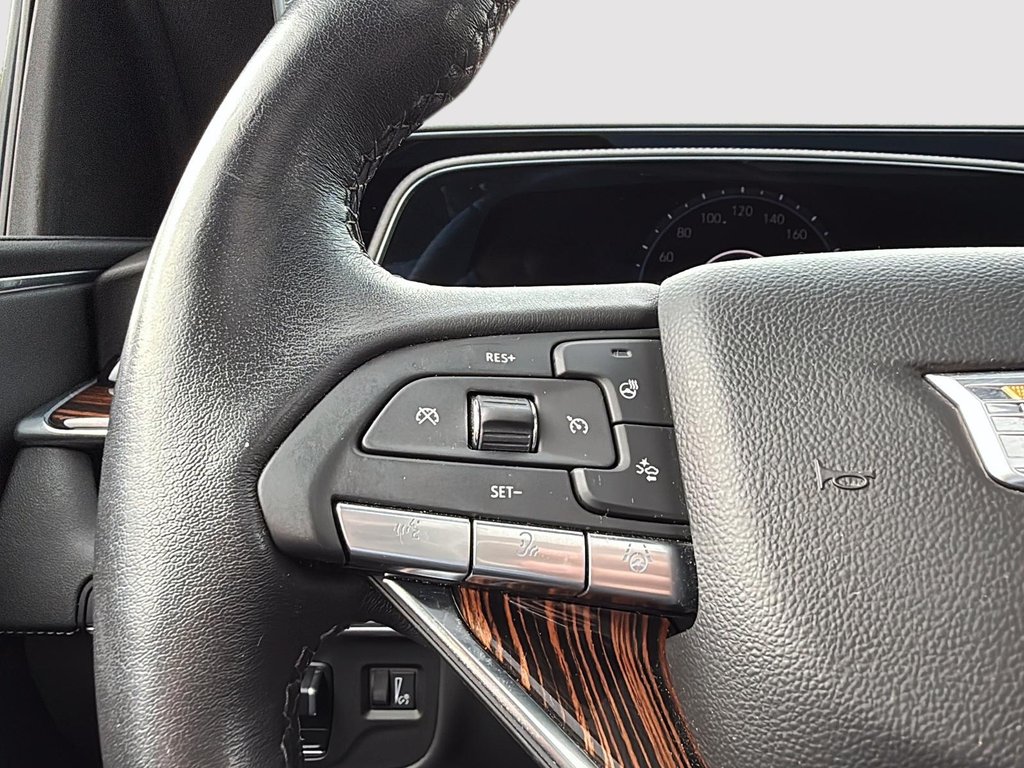 Cadillac Escalade ESV 4WD Premium Luxury 2023 à Drummondville, Québec - 16 - w1024h768px