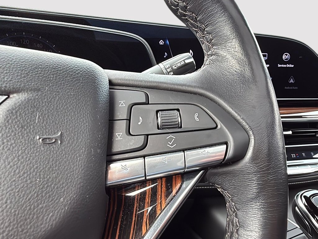 Cadillac Escalade ESV 4WD Premium Luxury 2023 à Drummondville, Québec - 17 - w1024h768px