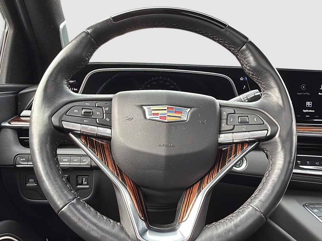 Cadillac Escalade ESV 4WD Premium Luxury 2023 à Drummondville, Québec - 15 - w1024h768px