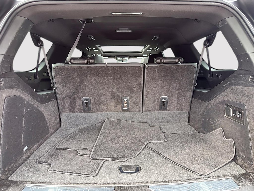 Cadillac Escalade ESV 4WD Premium Luxury 2023 à Drummondville, Québec - 6 - w1024h768px