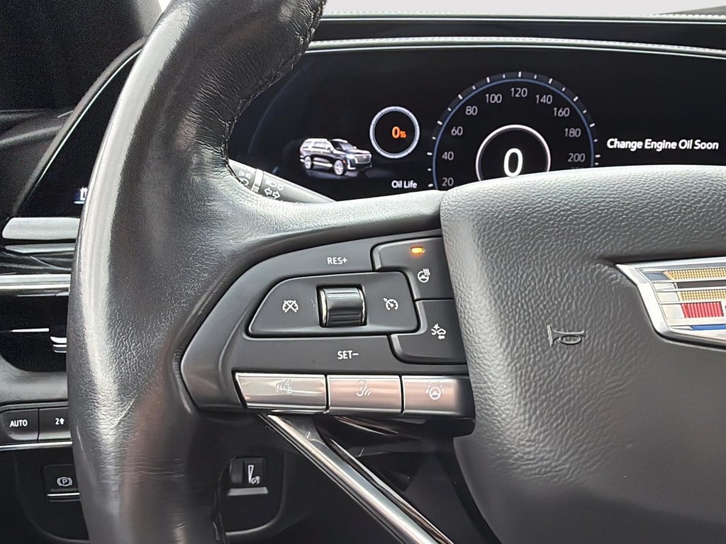 2023 Cadillac Escalade 4WD Sport in Drummondville, Quebec - 17 - w1024h768px