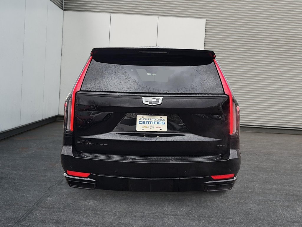 2023 Cadillac Escalade 4WD Sport in Drummondville, Quebec - 3 - w1024h768px