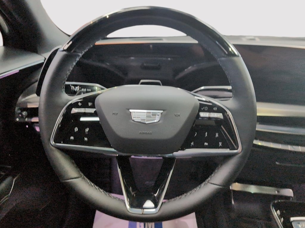 2026 Cadillac LYRIQ Luxury in Drummondville, Quebec - 12 - w1024h768px