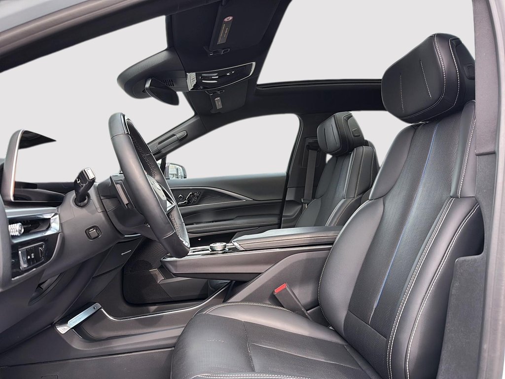 2026 Cadillac LYRIQ Sport in Drummondville, Quebec - 9 - w1024h768px