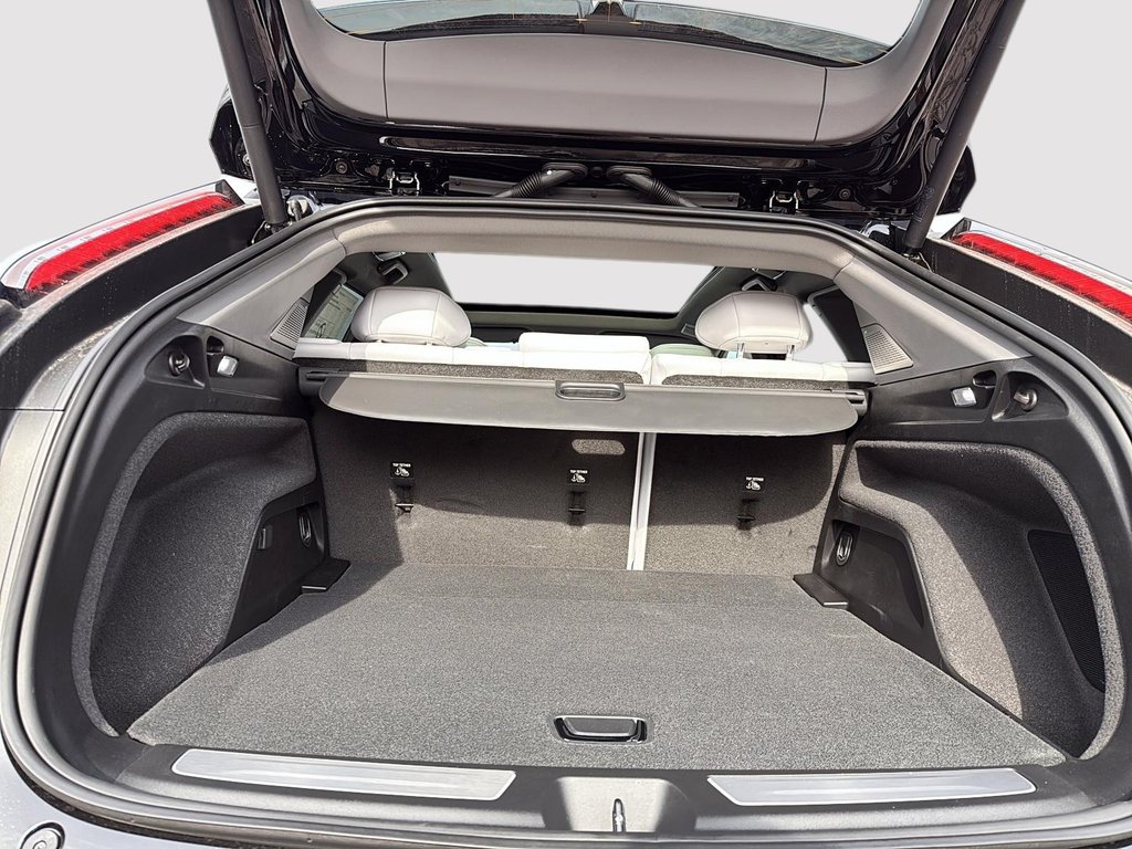 2026 Cadillac Optiq-V V-Series in Drummondville, Quebec - 6 - w1024h768px