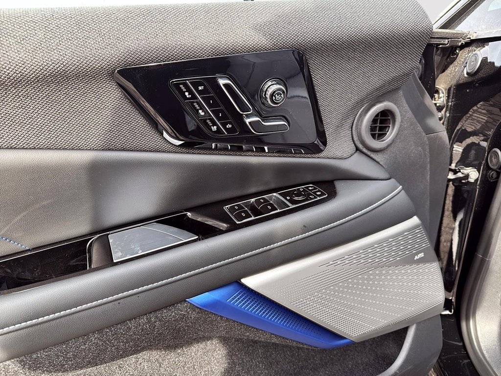 2026 Cadillac Optiq-V V-Series in Drummondville, Quebec - 10 - w1024h768px