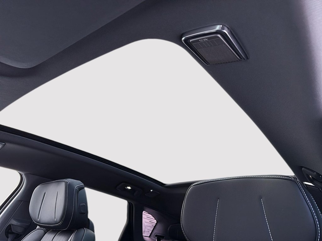 Cadillac OPTIQ Luxury 2025 à Drummondville, Québec - 16 - w1024h768px