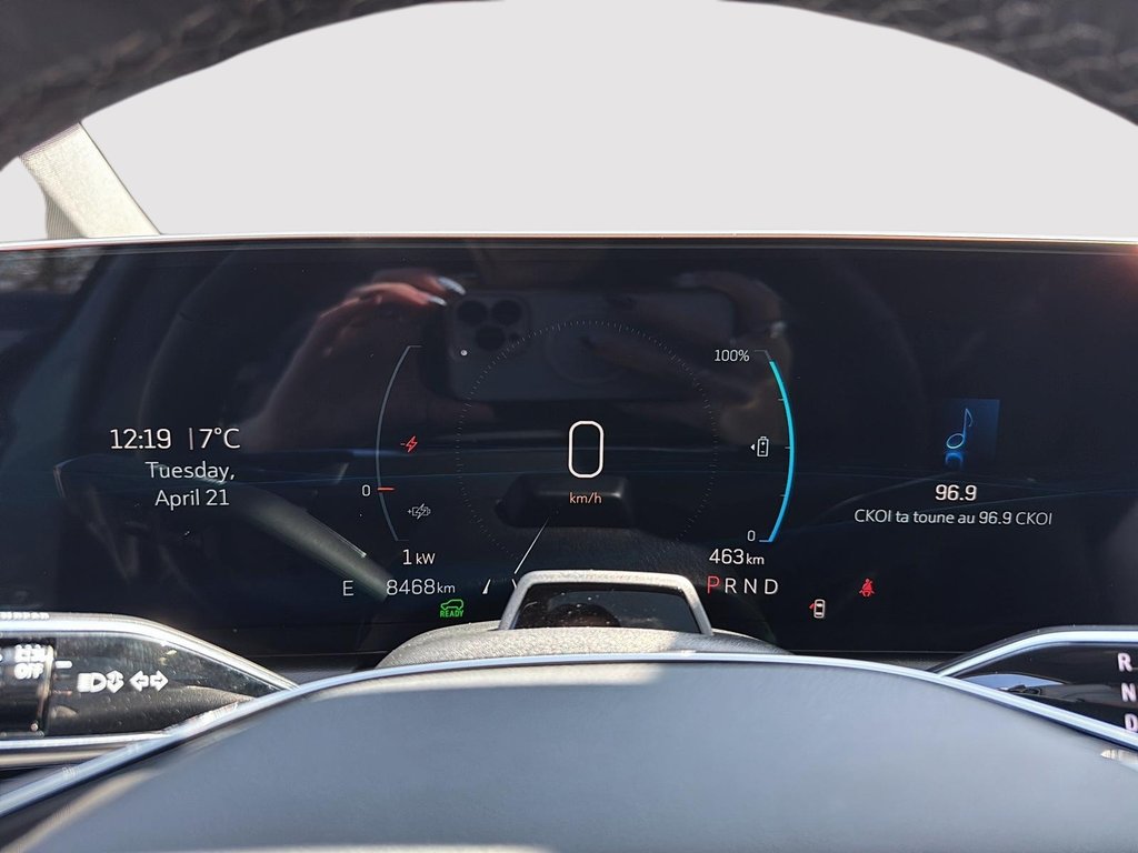2025 Cadillac OPTIQ Luxury in Drummondville, Quebec - 11 - w1024h768px
