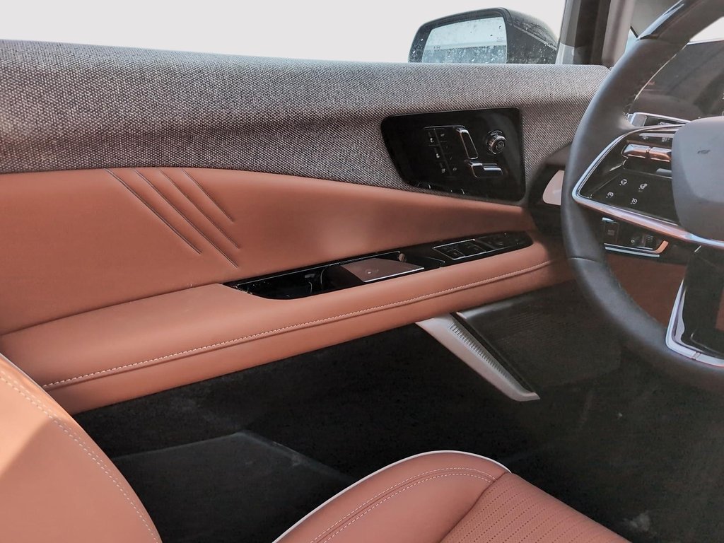 Cadillac OPTIQ Premium Luxury 2026 à Drummondville, Québec - 12 - w1024h768px