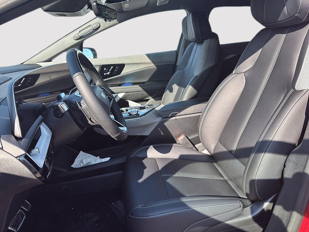 2026 Cadillac Optiq Luxury in Drummondville, Quebec - 8 - w1024h768px