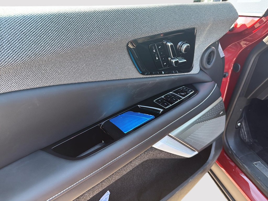 2026 Cadillac Optiq Luxury in Drummondville, Quebec - 10 - w1024h768px