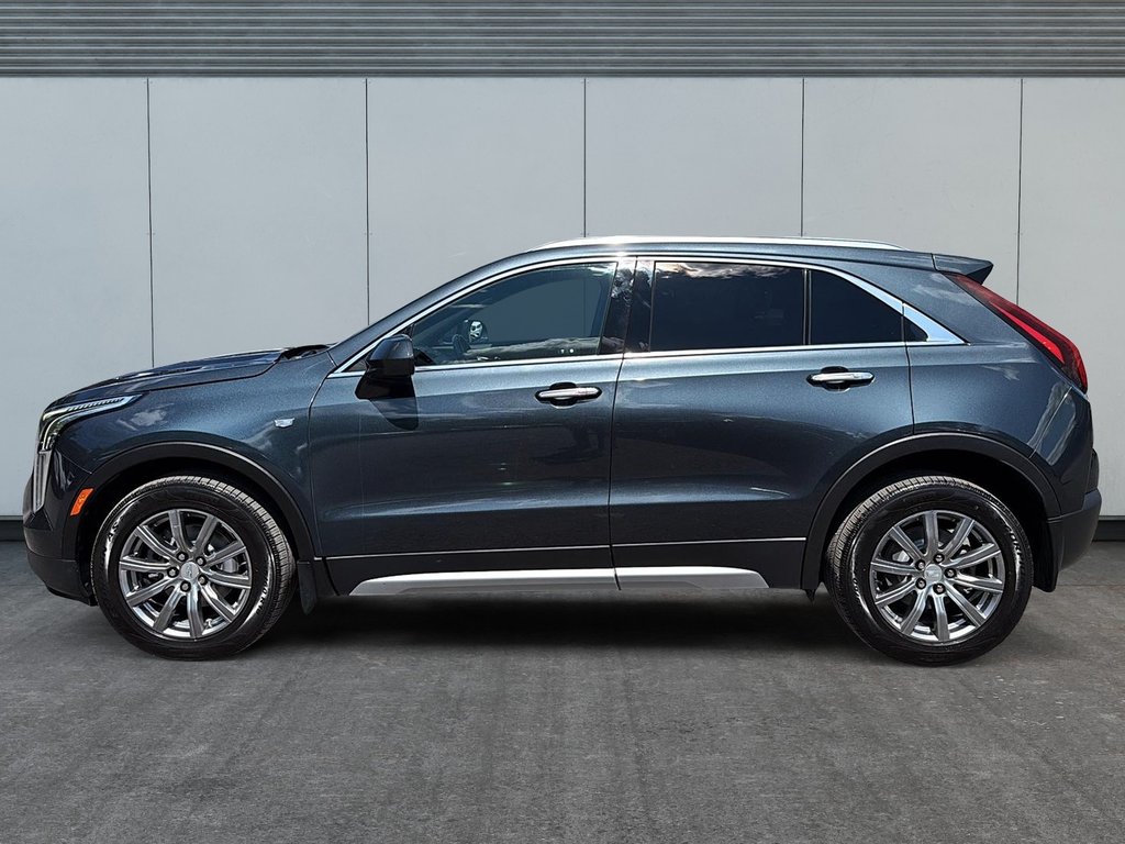 2019 Cadillac XT4 AWD Premium Luxury in Drummondville, Quebec - 5 - w1024h768px