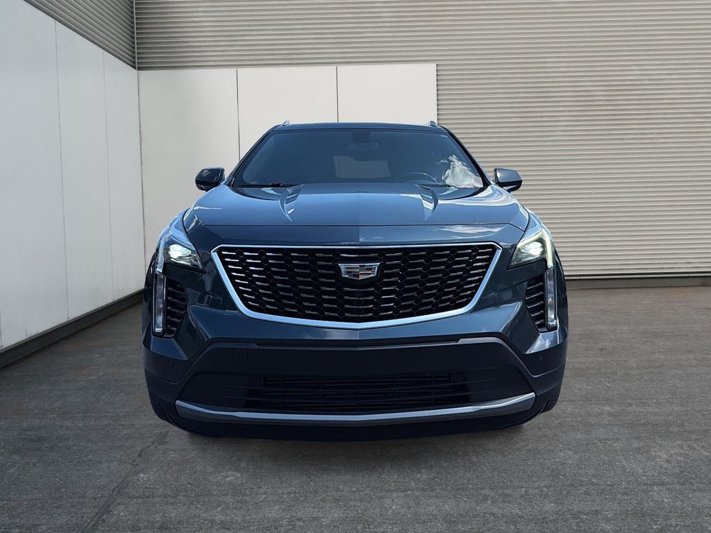 2019 Cadillac XT4 AWD Premium Luxury in Drummondville, Quebec - 2 - w1024h768px