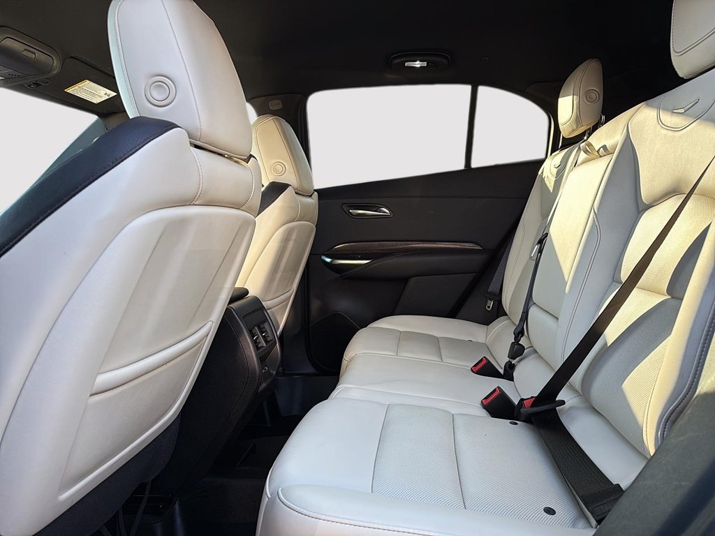 Cadillac XT4 AWD Sport 2022 à Drummondville, Québec - 10 - w1024h768px