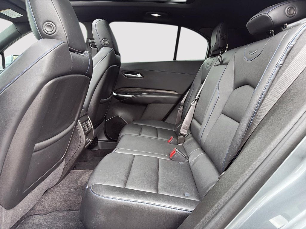 Cadillac XT4 AWD Sport 2024 à Drummondville, Québec - 10 - w1024h768px