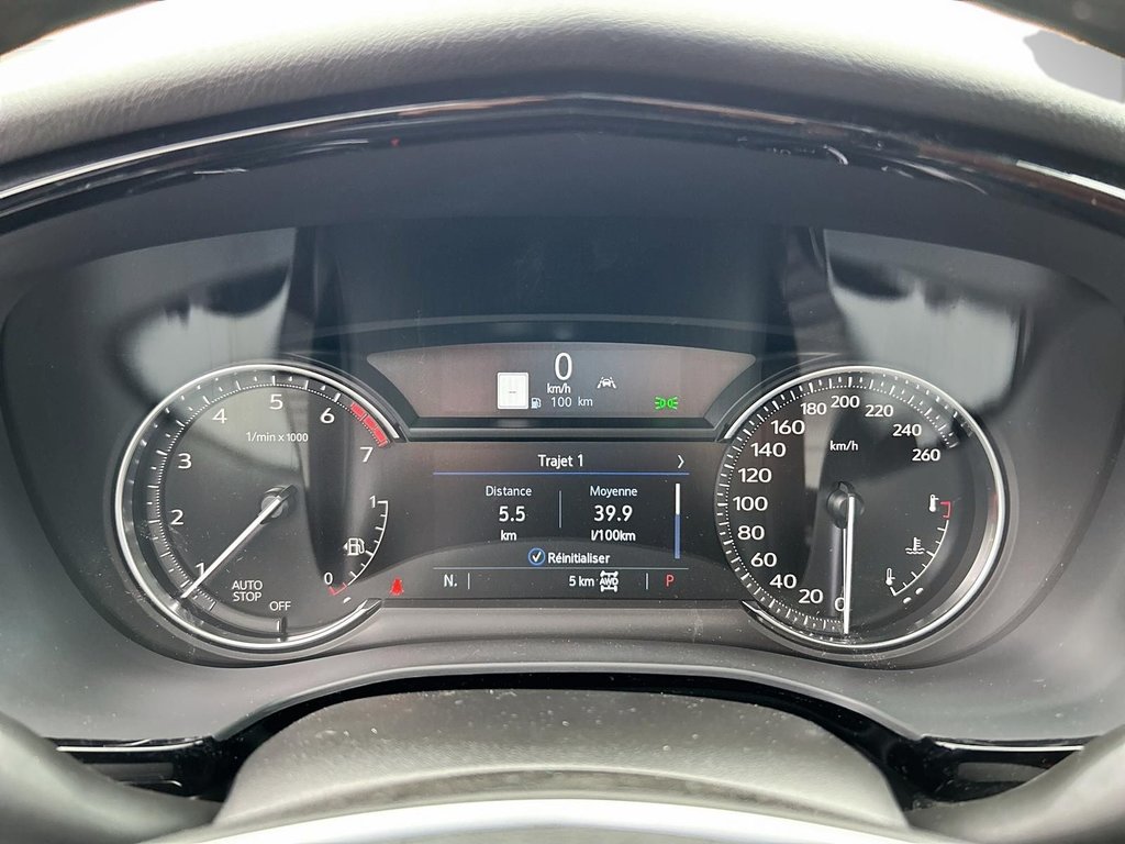 2024  XT5 Premium Luxury in Drummondville, Quebec - 15 - w1024h768px