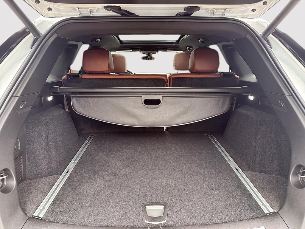 2024 Cadillac XT5 AWD Sport in Drummondville, Quebec - 6 - w1024h768px
