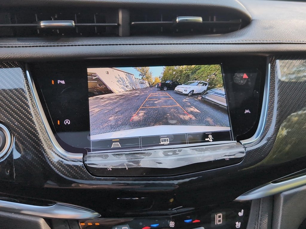 2025 Cadillac XT6 Sport in Drummondville, Quebec - 21 - w1024h768px