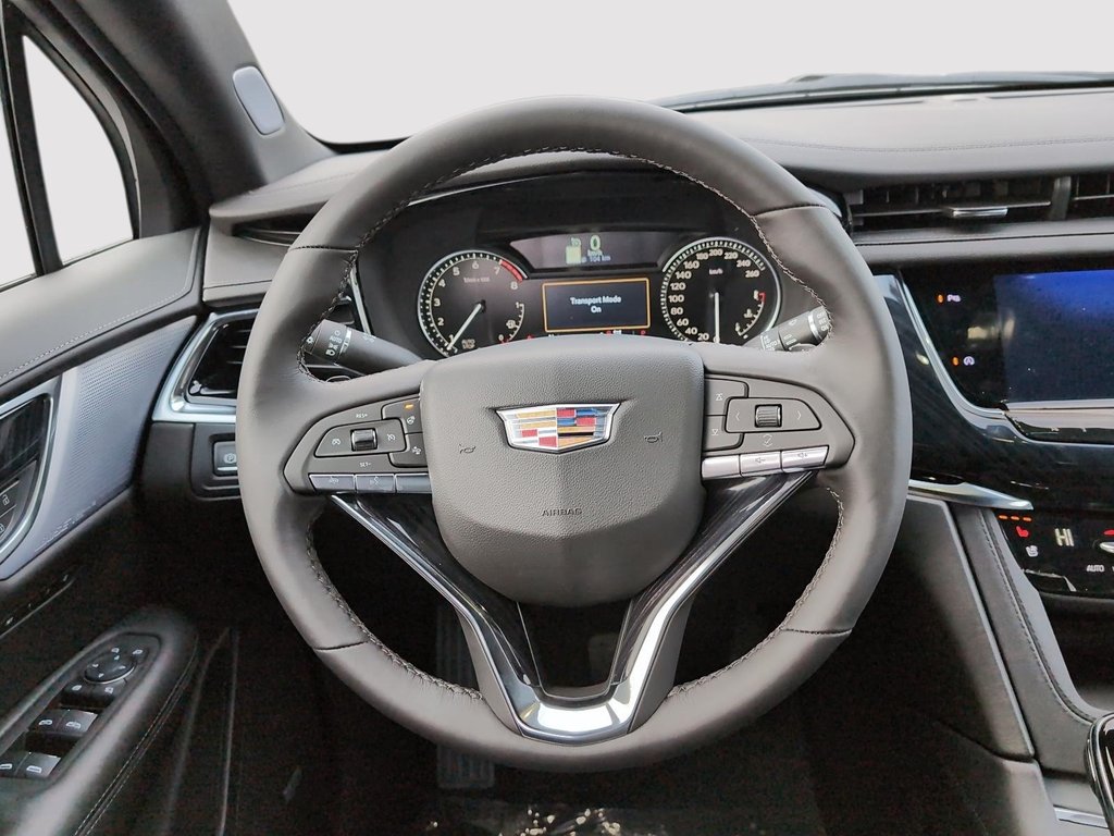 2025 Cadillac XT6 Premium Luxury in Drummondville, Quebec - 15 - w1024h768px