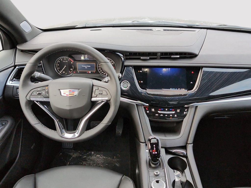 2025 Cadillac XT6 Premium Luxury in Drummondville, Quebec - 16 - w1024h768px