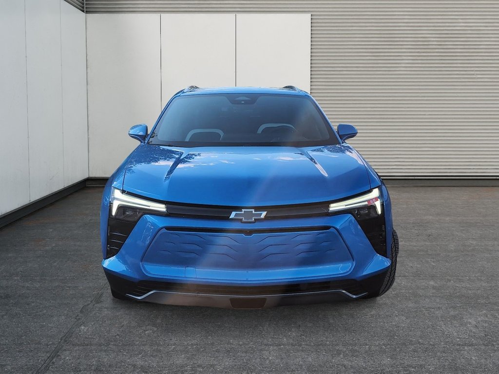 2025 Chevrolet Blazer EV LT in Drummondville, Quebec - 2 - w1024h768px