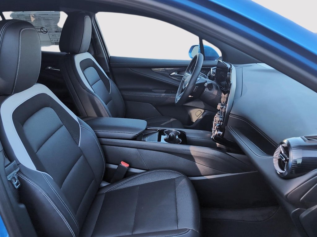 2025 Chevrolet Blazer EV LT in Drummondville, Quebec - 11 - w1024h768px