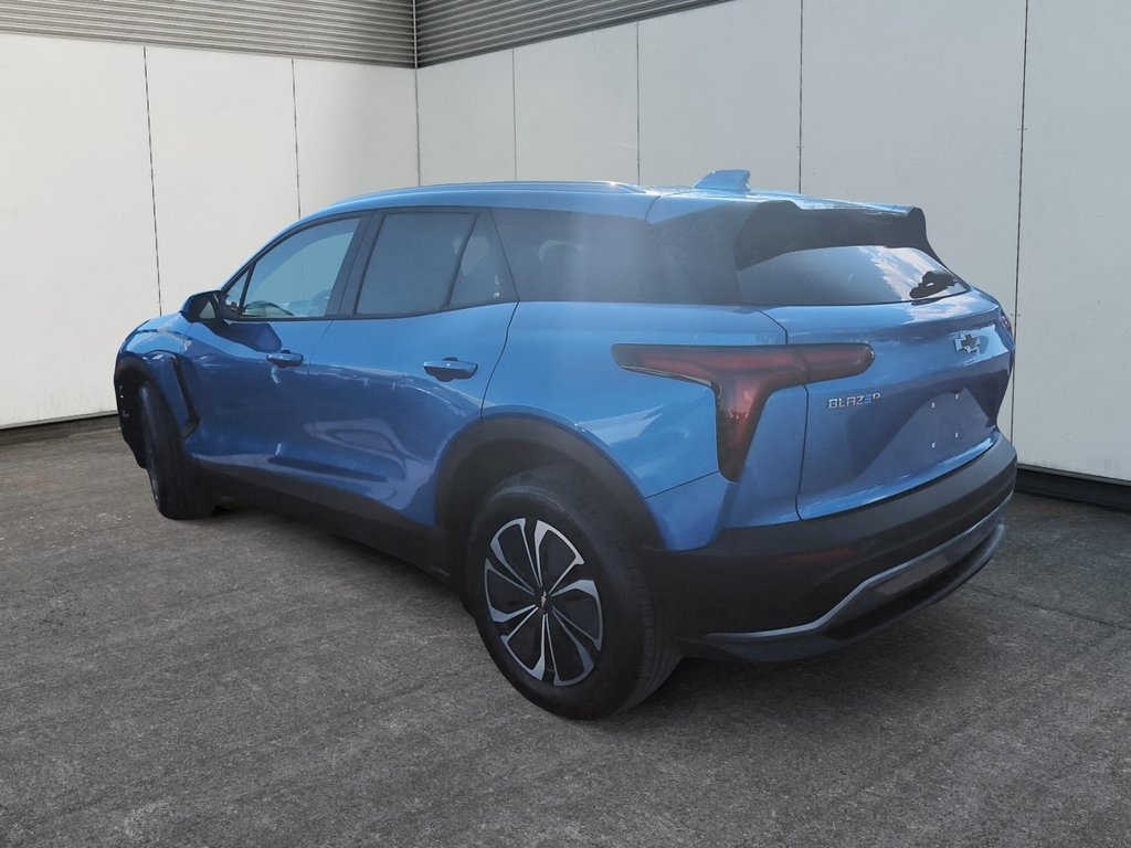 2025 Chevrolet Blazer EV LT in Drummondville, Quebec - 4 - w1024h768px