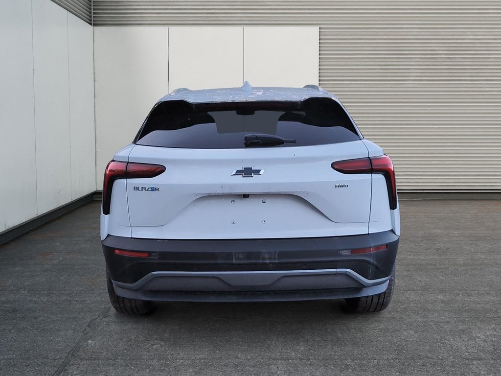 Chevrolet Blazer EV LT 2025 à Drummondville, Québec - 4 - w1024h768px