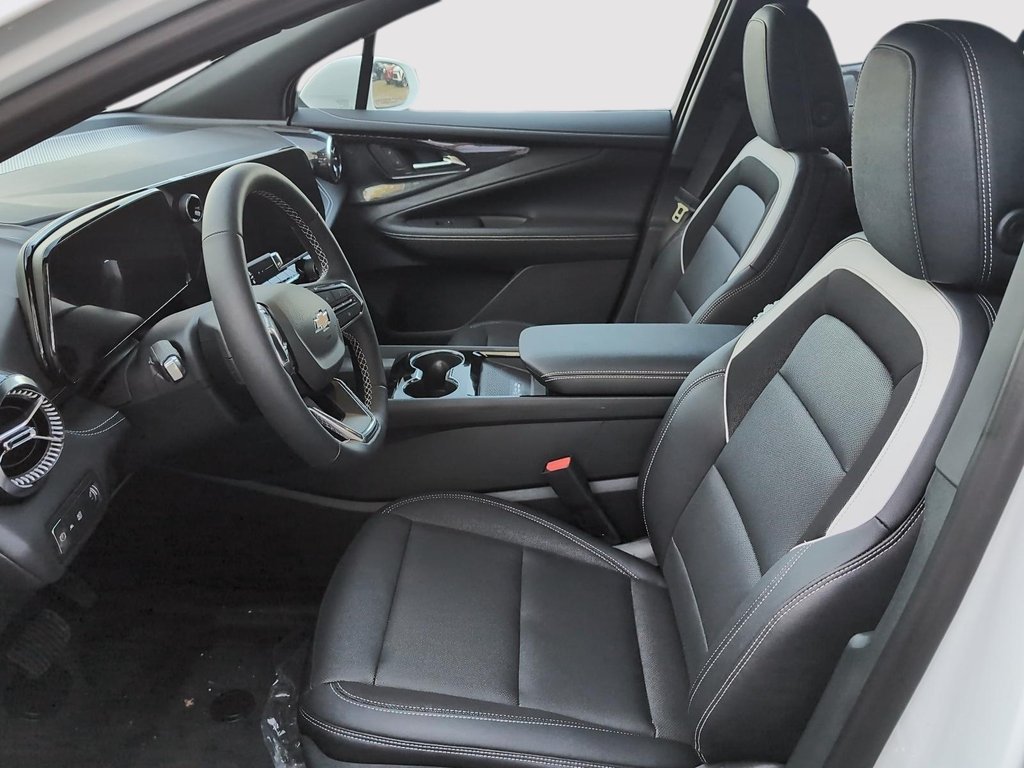 Chevrolet Blazer EV LT 2025 à Drummondville, Québec - 14 - w1024h768px