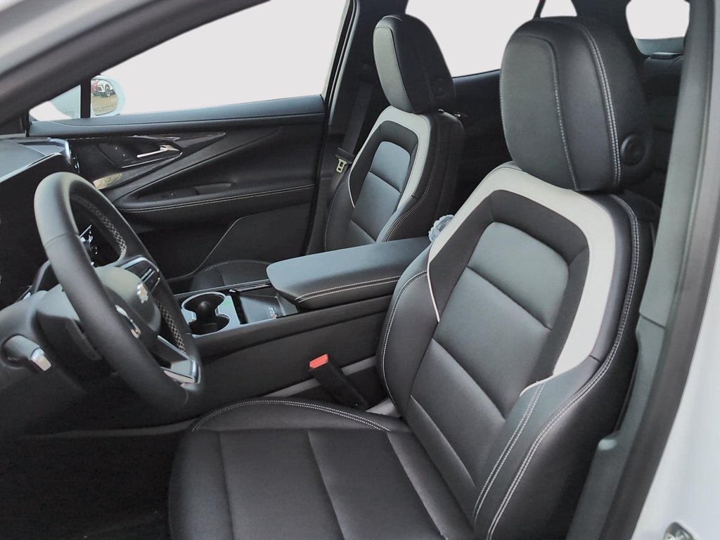 Chevrolet Blazer EV LT 2025 à Drummondville, Québec - 13 - w1024h768px
