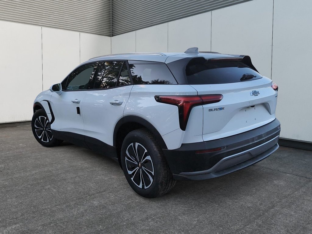 Chevrolet Blazer EV LT 2025 à Drummondville, Québec - 7 - w1024h768px