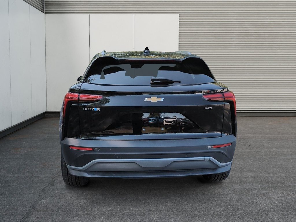 2025 Chevrolet Blazer EV LT in Drummondville, Quebec - 6 - w1024h768px