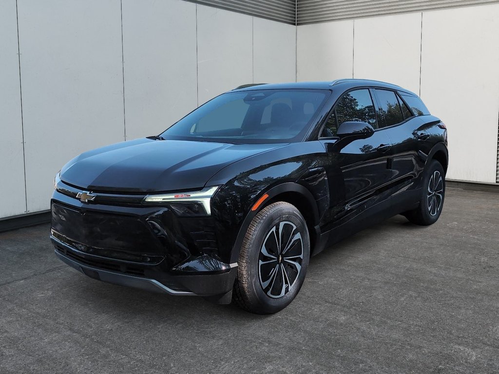 2025 Chevrolet Blazer EV LT in Drummondville, Quebec - 2 - w1024h768px