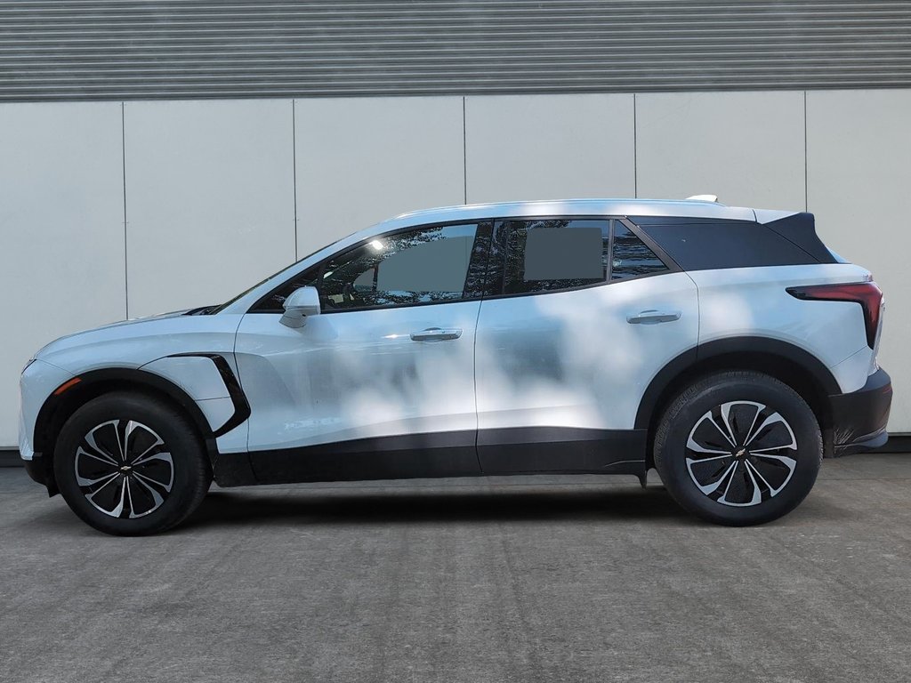 2025 Chevrolet Blazer EV LT in Drummondville, Quebec - 6 - w1024h768px