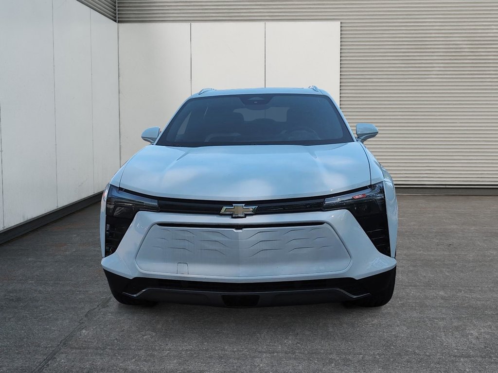 2025 Chevrolet Blazer EV LT in Drummondville, Quebec - 2 - w1024h768px