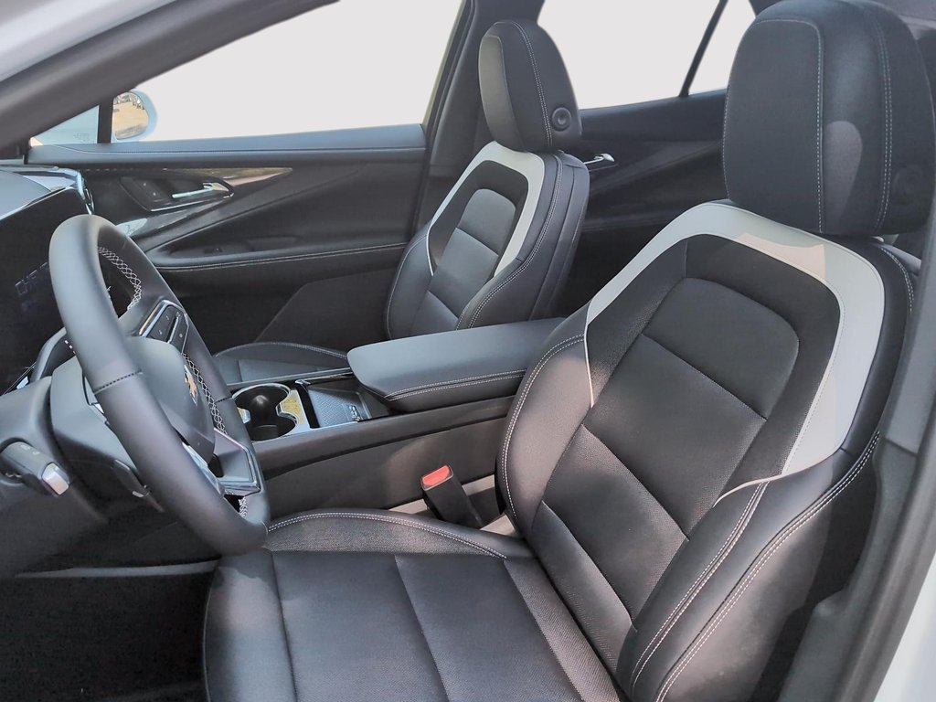 2025 Chevrolet Blazer EV LT in Drummondville, Quebec - 10 - w1024h768px