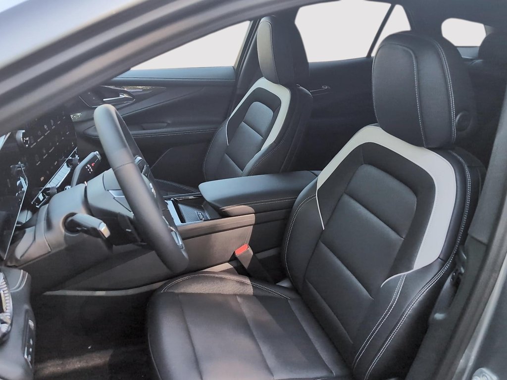 2025 Chevrolet Blazer EV LT in Drummondville, Quebec - 13 - w1024h768px