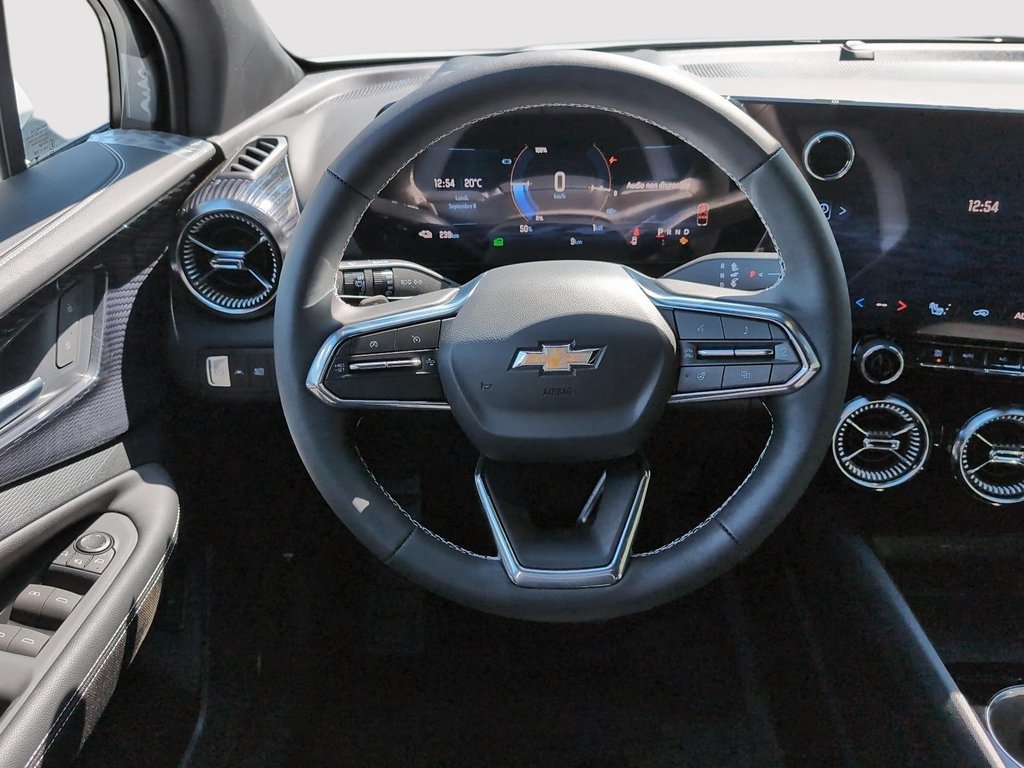 2025 Chevrolet Blazer EV LT in Drummondville, Quebec - 13 - w1024h768px