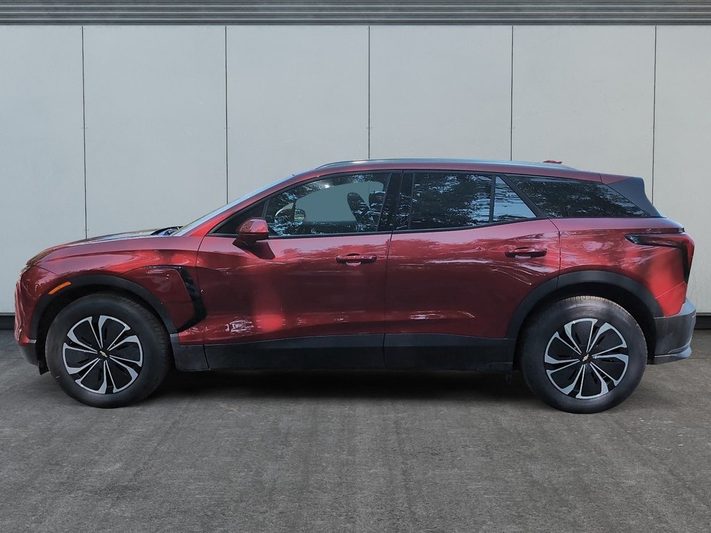 2025 Chevrolet Blazer EV LT in Drummondville, Quebec - 9 - w1024h768px