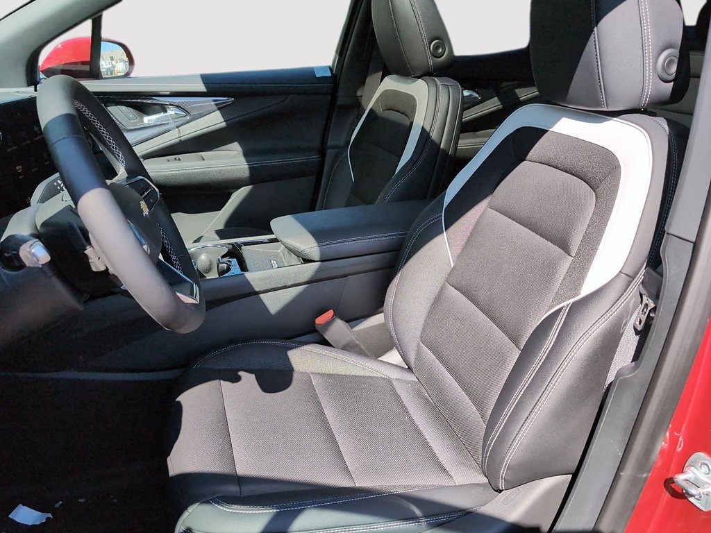 2025 Chevrolet Blazer EV LT in Drummondville, Quebec - 11 - w1024h768px