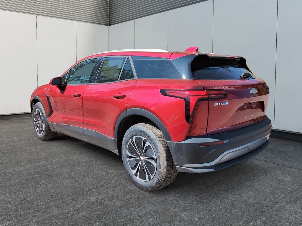 2025 Chevrolet Blazer EV LT in Drummondville, Quebec - 5 - w1024h768px
