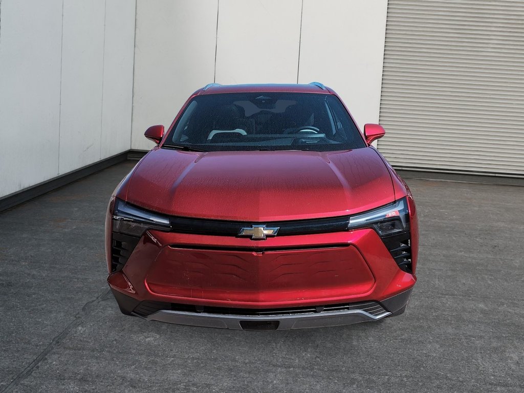 2025 Chevrolet Blazer EV LT in Drummondville, Quebec - 2 - w1024h768px
