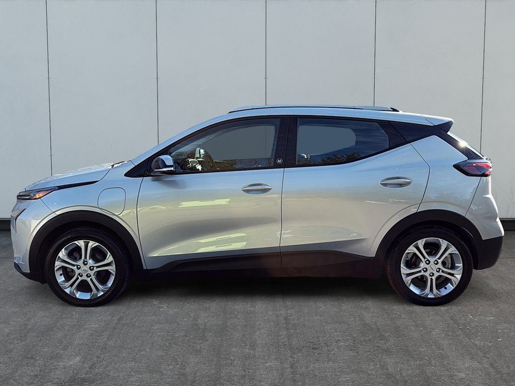 2023 Chevrolet BOLT EUV LT in Drummondville, Quebec - 5 - w1024h768px
