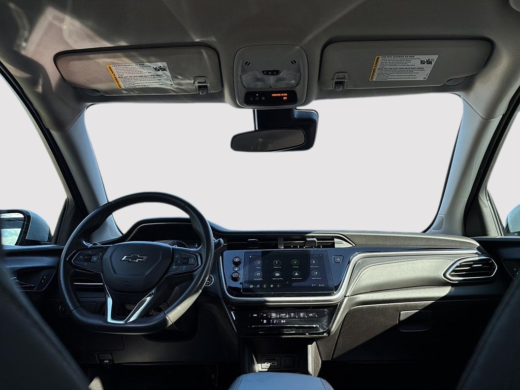 2023 Chevrolet BOLT EUV LT in Drummondville, Quebec - 11 - w1024h768px