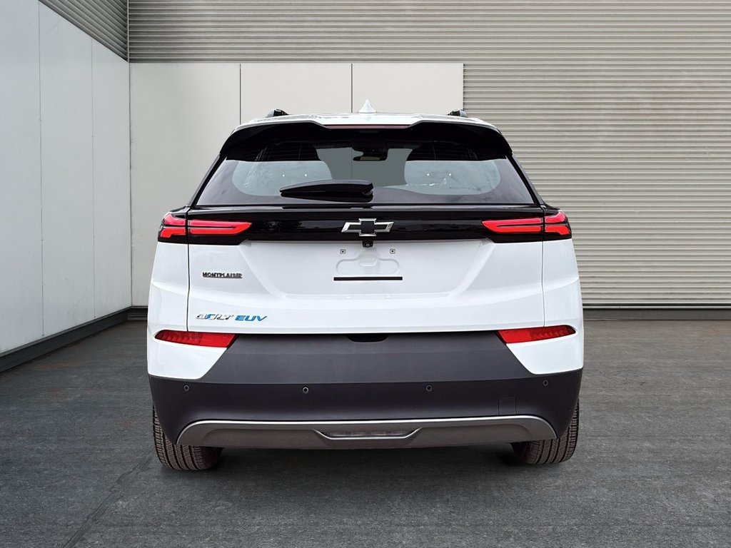 2023 Chevrolet Bolt EUV LT in Drummondville, Quebec - 3 - w1024h768px