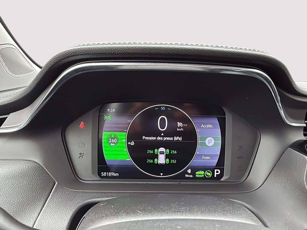 2023 Chevrolet Bolt EUV LT in Drummondville, Quebec - 17 - w1024h768px