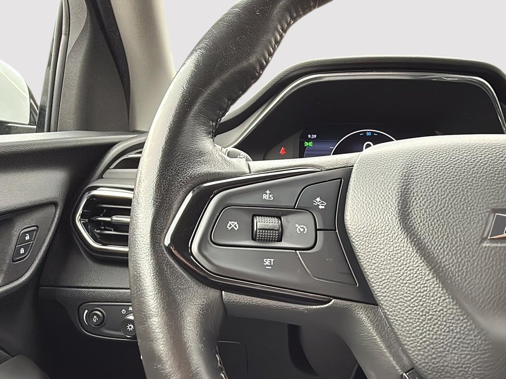 2023 Chevrolet Bolt EUV LT in Drummondville, Quebec - 15 - w1024h768px